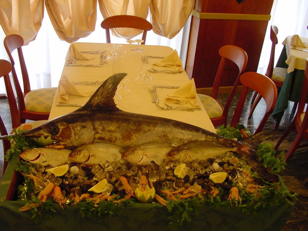 Hotel Ristorante Miramare Marina di Gioiosa Ionica Exteriér fotografie