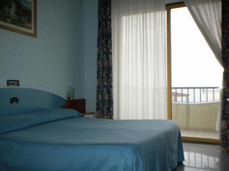 Hotel Ristorante Miramare Marina di Gioiosa Ionica Exteriér fotografie